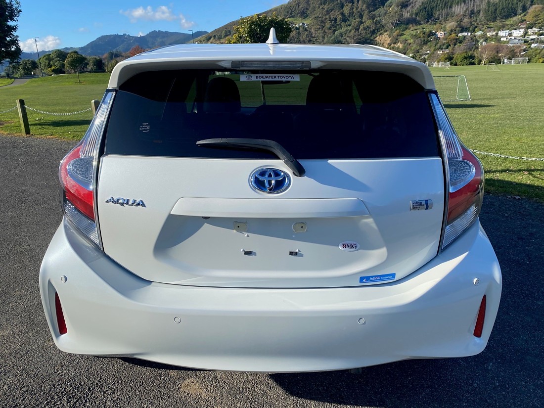 2019 Toyota Aqua New Zealand rear view.