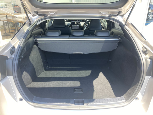 2020 Toyota Prius Cargo Space. 