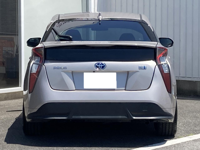 2020 Toyota Prius rear end. 