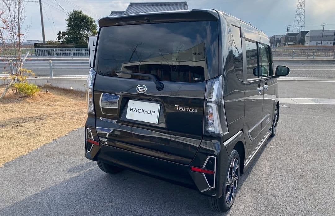 2024 Daihatsu Tanto