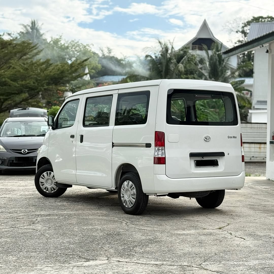 Daihatsu Gran Max